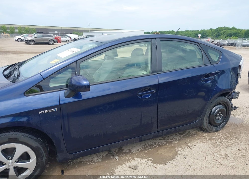 2013 TOYOTA PRIUS VIN: JTDKN3DU5D1676887