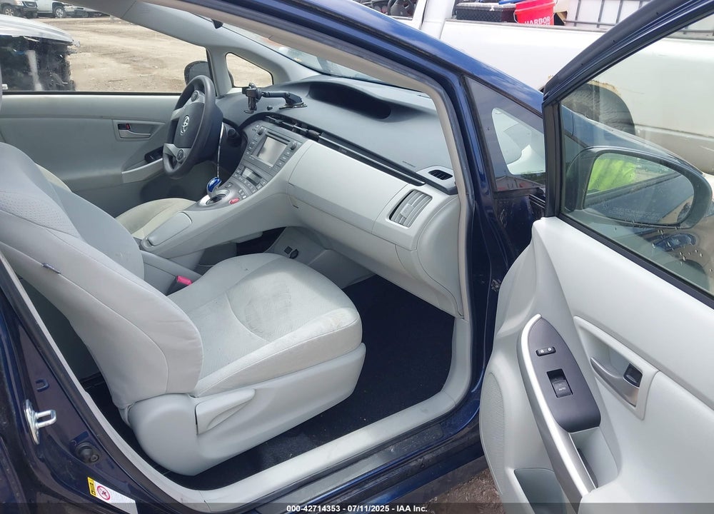 2013 TOYOTA PRIUS VIN: JTDKN3DU5D1676887