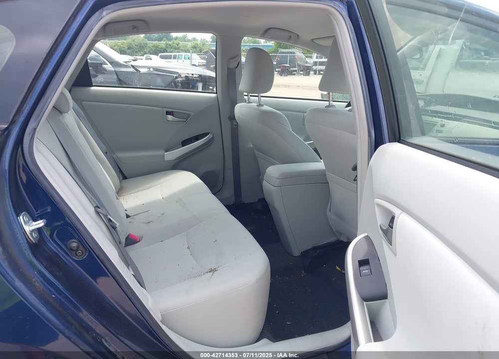 2013 TOYOTA PRIUS VIN: JTDKN3DU5D1676887