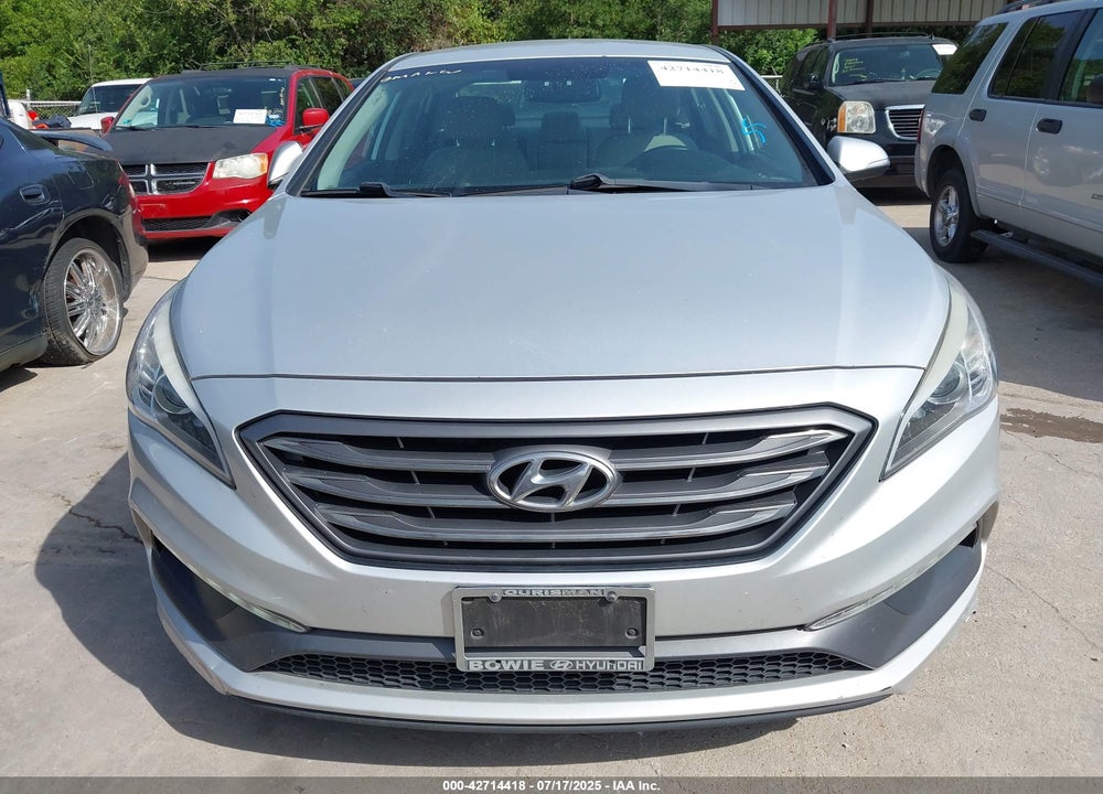 2016 HYUNDAI SONATA VIN: 5NPE34AF2GH307786