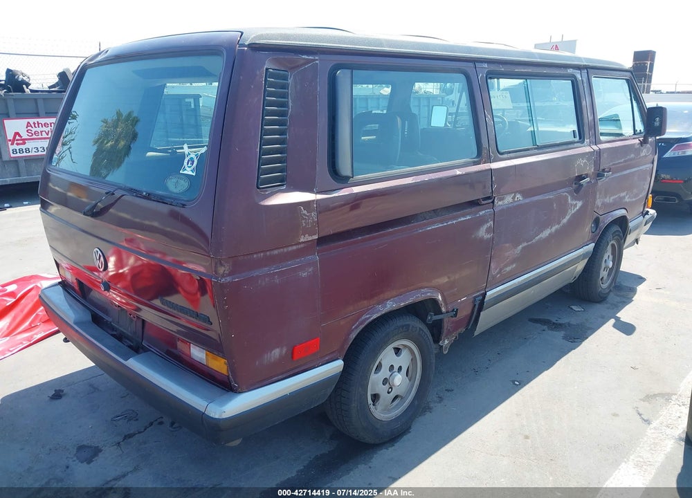1990 VOLKSWAGEN VANAGON BUS VIN: WV2YB0259LH054846