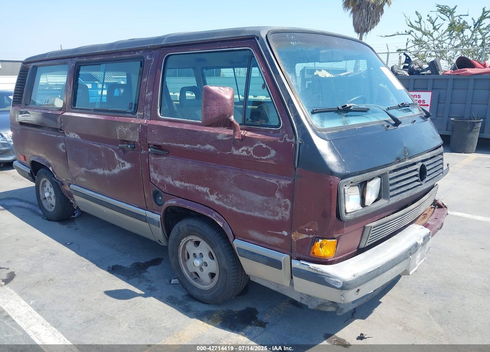 1990 VOLKSWAGEN VANAGON BUS VIN: WV2YB0259LH054846