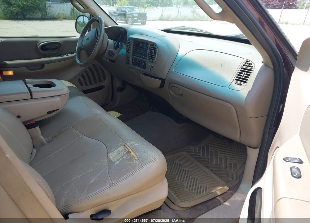 2001 FORD F-150 VIN: 2FTRX18LX1CA11153