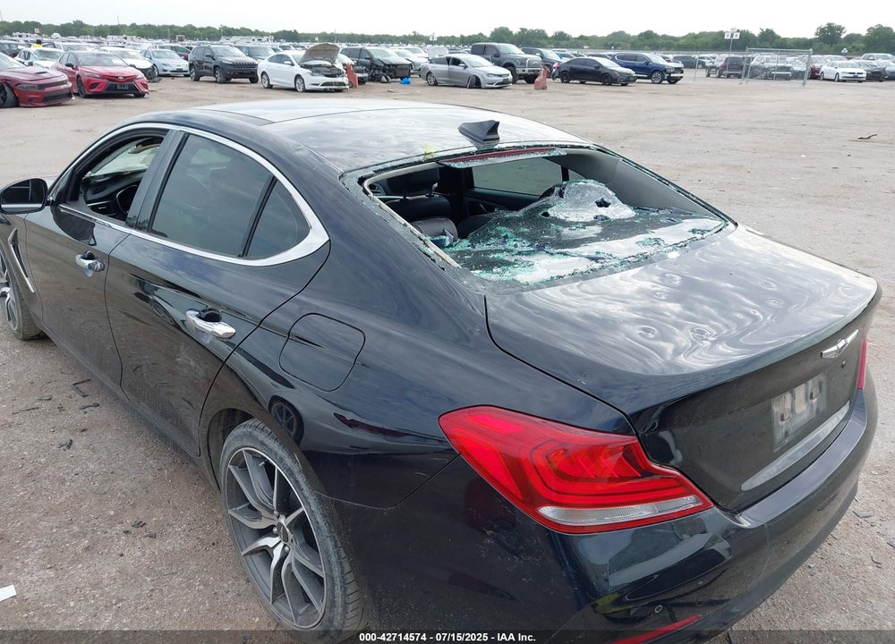 2021 GENESIS G70 VIN: KMTG44LA7MU073543