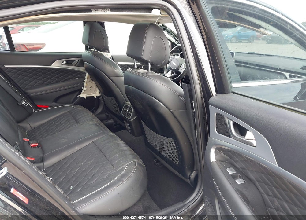 2021 GENESIS G70 VIN: KMTG44LA7MU073543