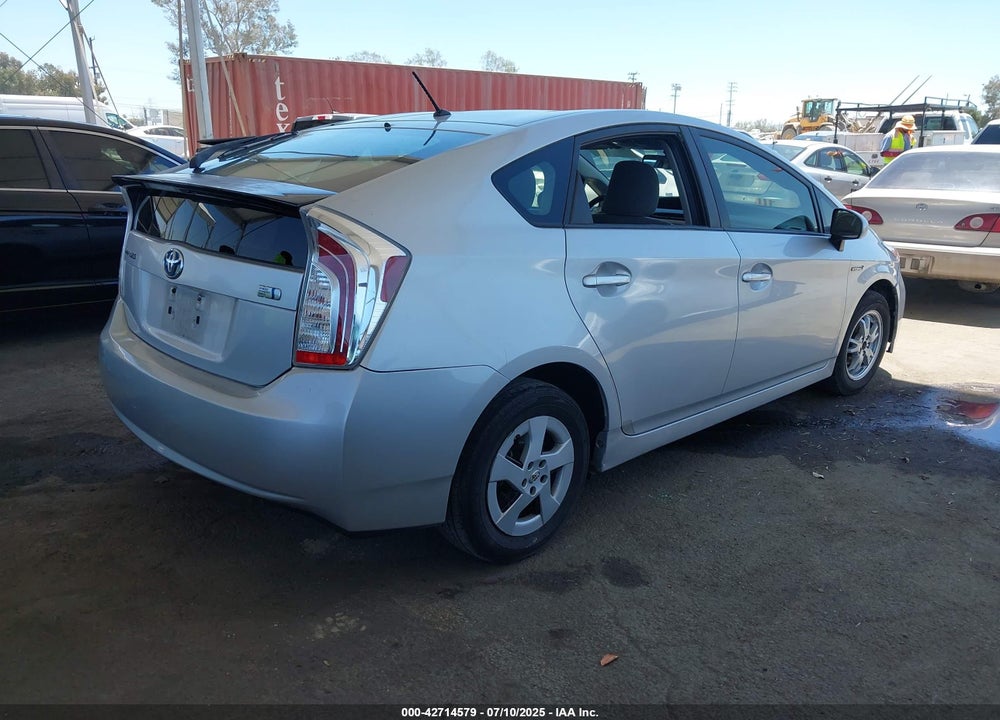 2013 TOYOTA PRIUS VIN: JTDKN3DU7D1692833