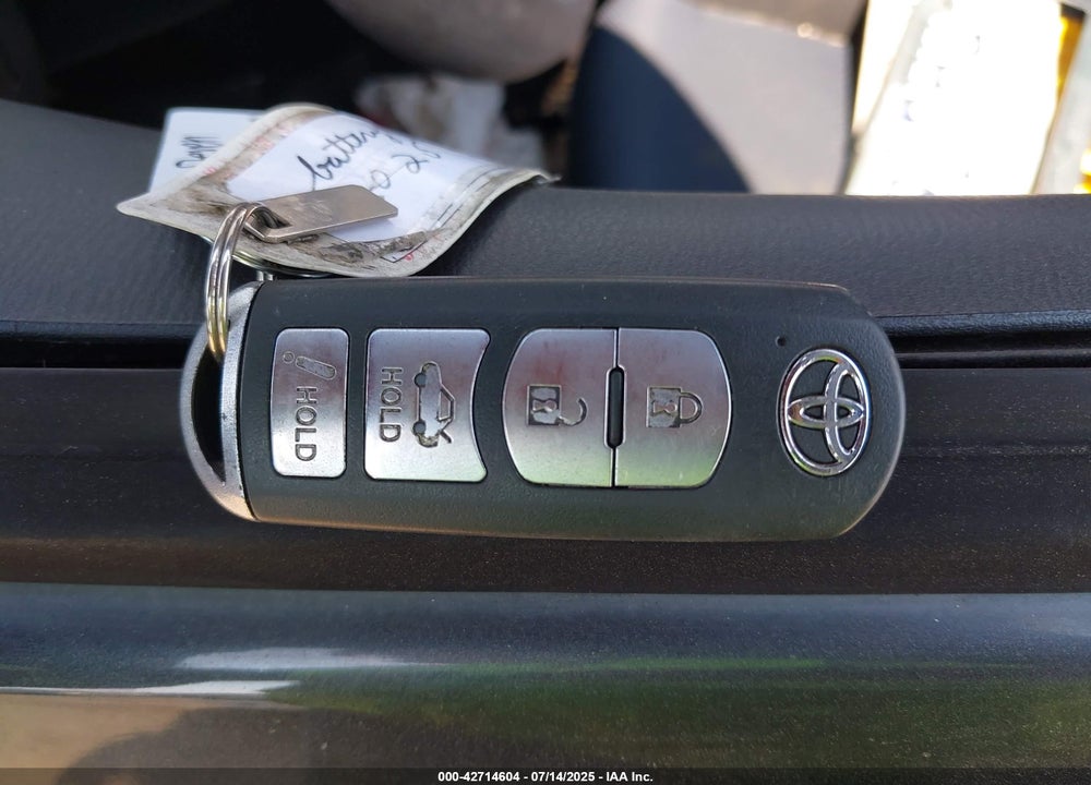 2017 TOYOTA YARIS IA VIN: 3MYDLBYV5HY175772