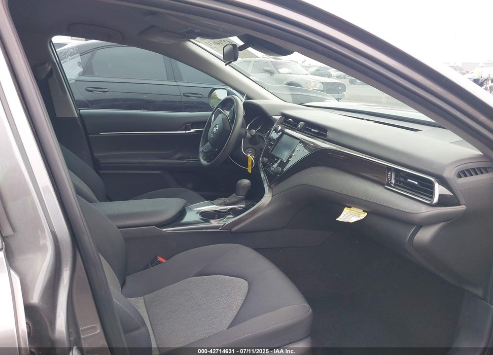 2020 TOYOTA CAMRY VIN: 4T1C11AK5LU992628