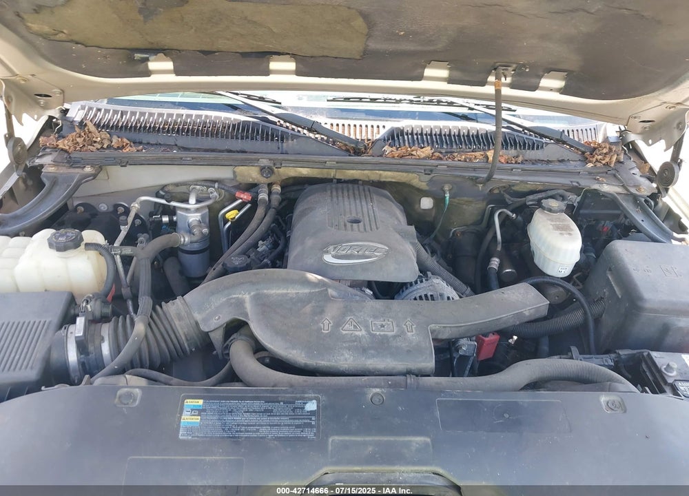 2005 CHEVROLET TAHOE Z71 VIN: 1GNEK13T85R171388