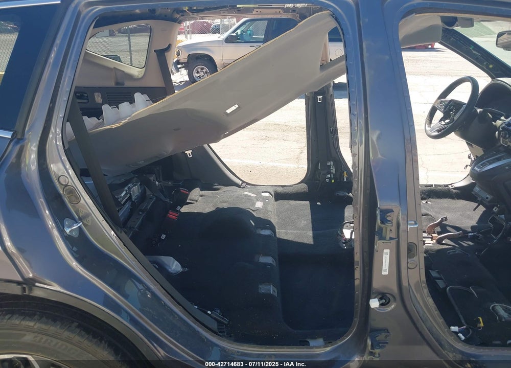 2022 HONDA CR-V VIN: 5J6RT6H89NL030979