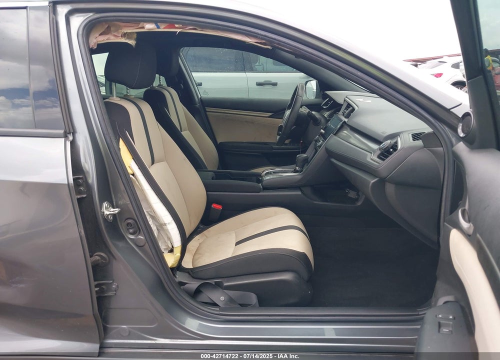 2019 HONDA CIVIC VIN: SHHFK7H68KU418038