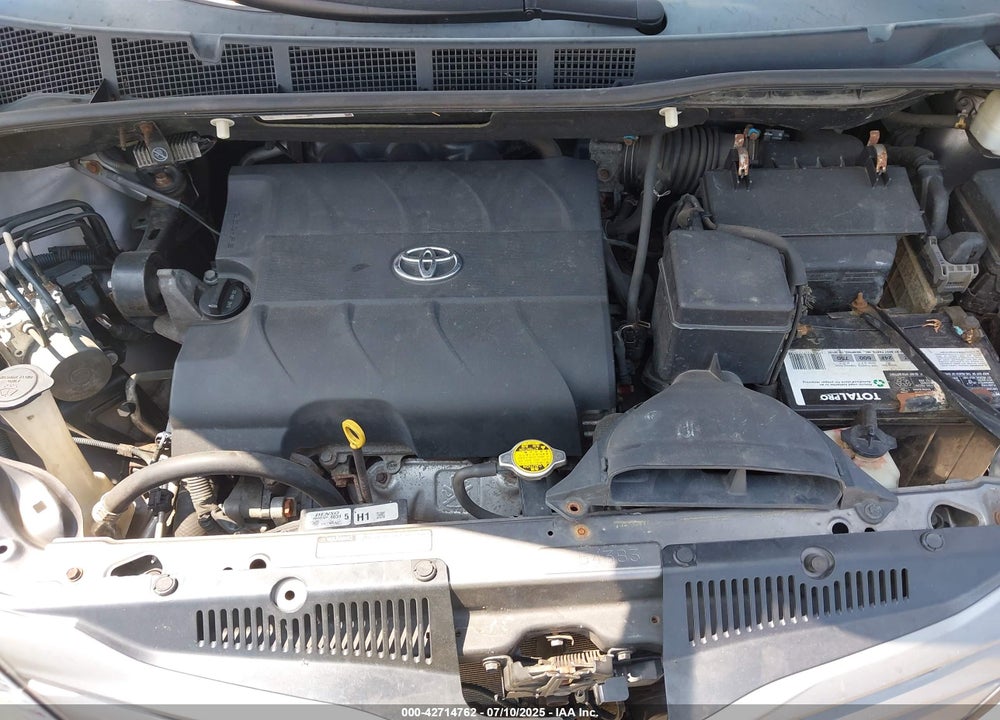 2012 TOYOTA SIENNA VIN: 5TDYK3DCXCS202574