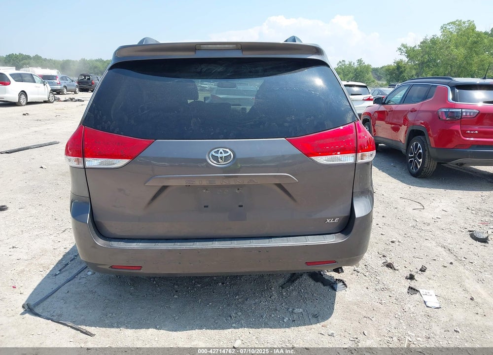 2012 TOYOTA SIENNA VIN: 5TDYK3DCXCS202574
