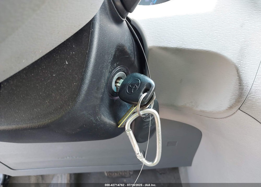 2012 TOYOTA SIENNA VIN: 5TDYK3DCXCS202574