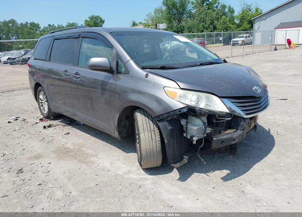 2012 TOYOTA SIENNA VIN: 5TDYK3DCXCS202574