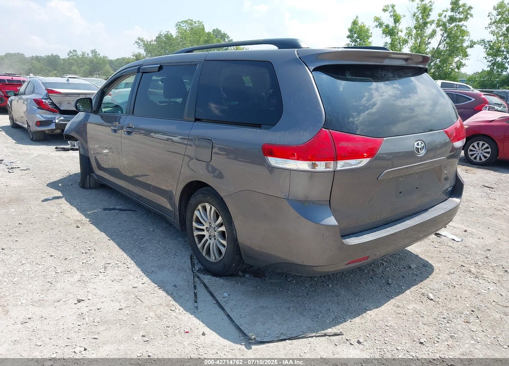2012 TOYOTA SIENNA VIN: 5TDYK3DCXCS202574