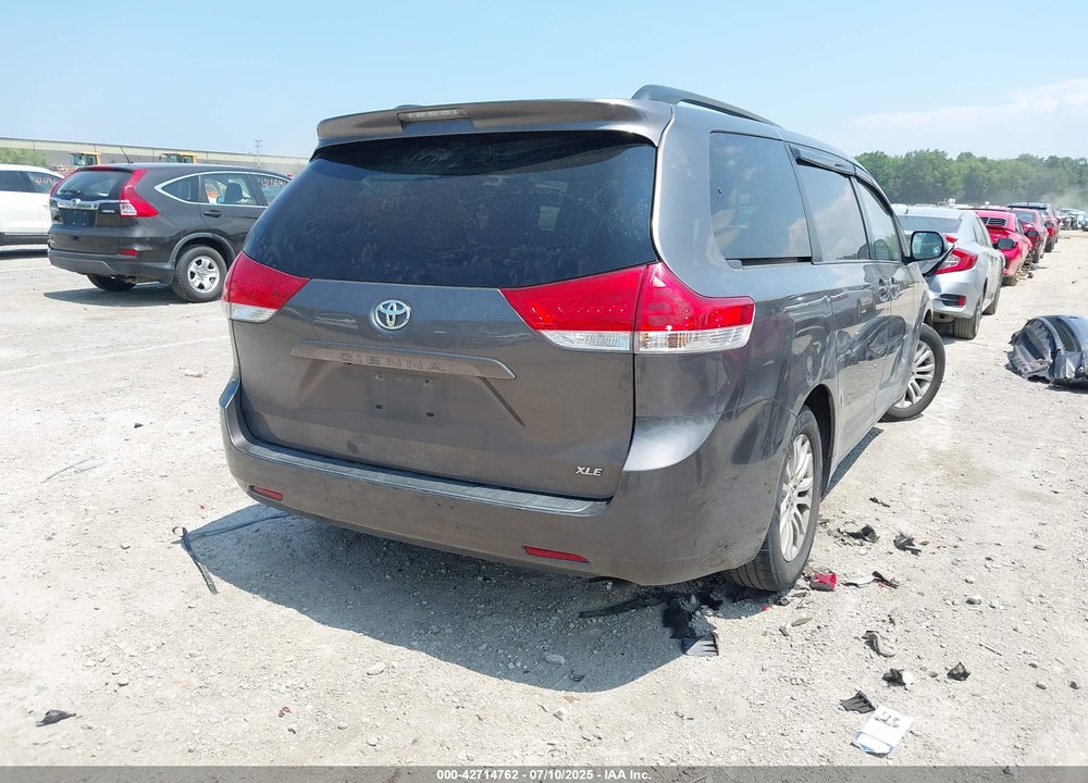 2012 TOYOTA SIENNA VIN: 5TDYK3DCXCS202574