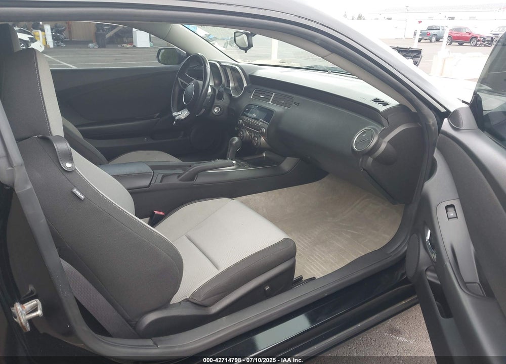 2010 CHEVROLET CAMARO VIN: 2G1FB1EV9A9104937