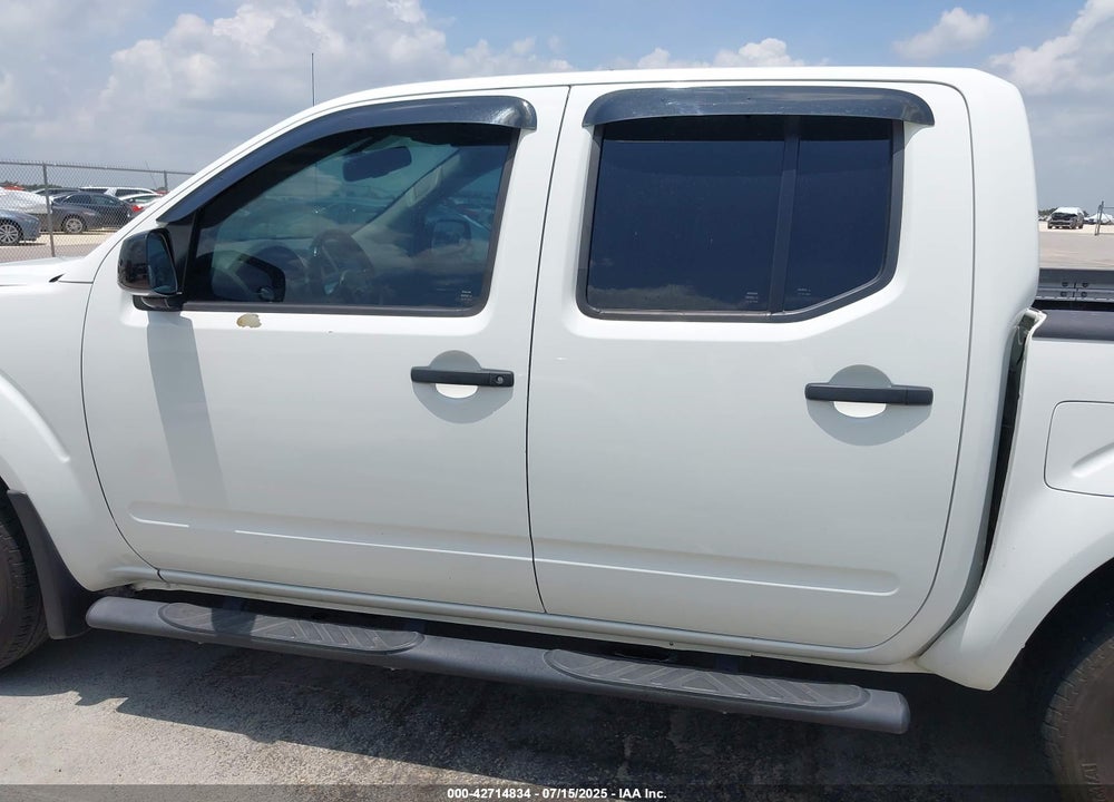 2018 NISSAN FRONTIER VIN: 1N6AD0ER2JN731708