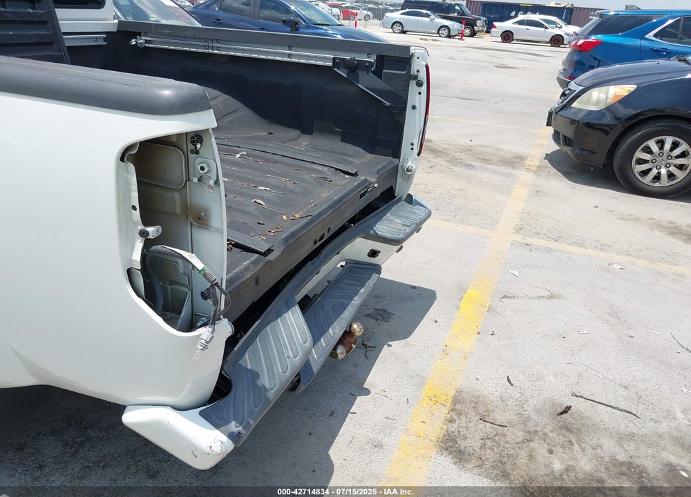 2018 NISSAN FRONTIER VIN: 1N6AD0ER2JN731708