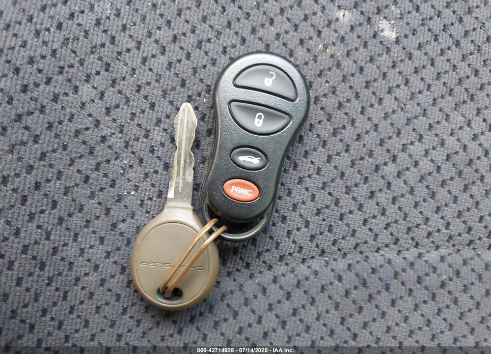 2006 CHRYSLER SEBRING VIN: 1C3EL56R26N189735