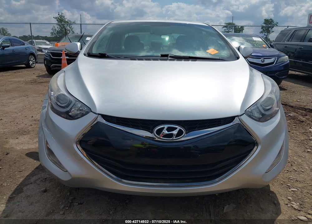2014 HYUNDAI ELANTRA VIN: KMHDH6AH3EU023995