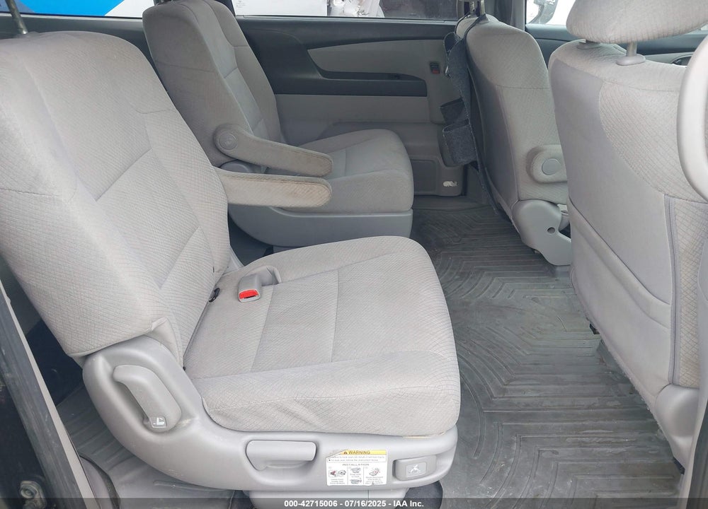 2016 HONDA ODYSSEY LX VIN: 5FNRL5H22GB118273