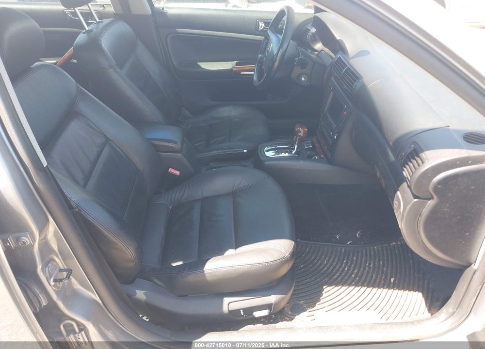 2003 VOLKSWAGEN PASSAT GLX VIN: WVWWH63BX3E069952