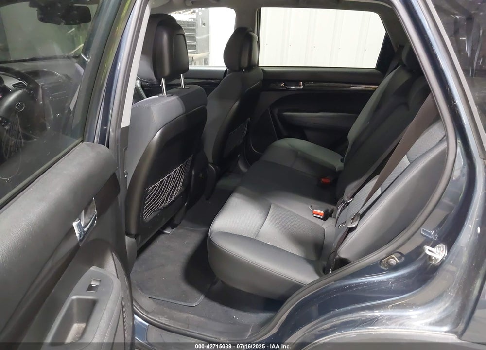 2012 KIA SORENTO VIN: 5XYKTCA68CG200546