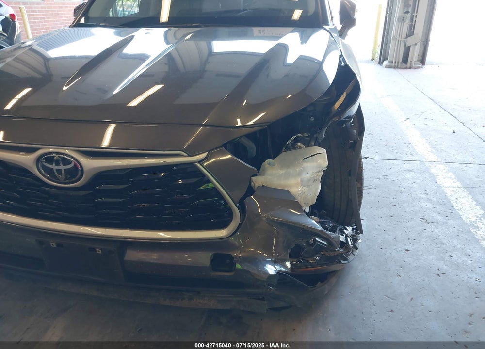 2024 TOYOTA HIGHLANDER VIN: 5TDKDRBH0RS552757