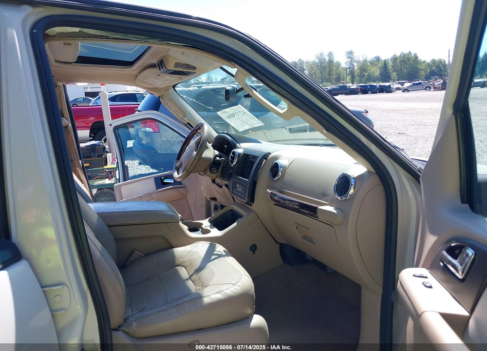 2005 FORD EXPEDITION LIMITED VIN: 1FMFU20585LA95270