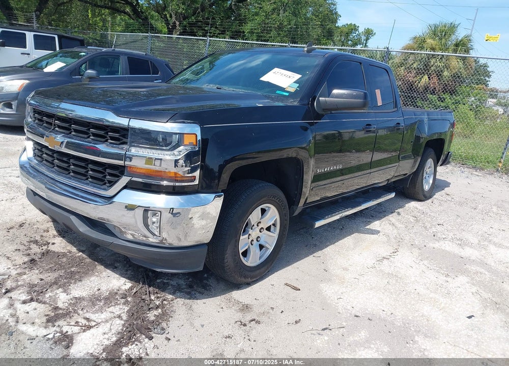 2018 CHEVROLET SILVERADO VIN: 1GCRCREH9JZ359183