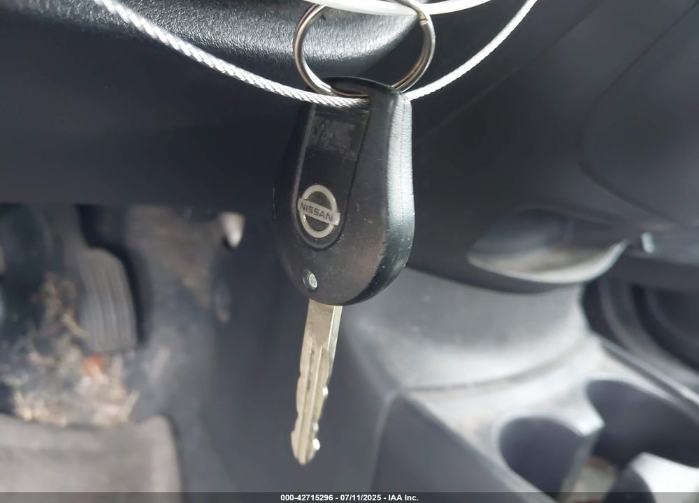 2015 NISSAN VERSA NOTE VIN: 3N1CE2CP1FL393430