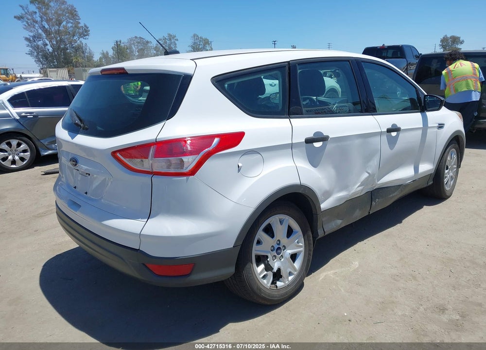 2014 FORD ESCAPE VIN: 1FMCU0F72EUB32016