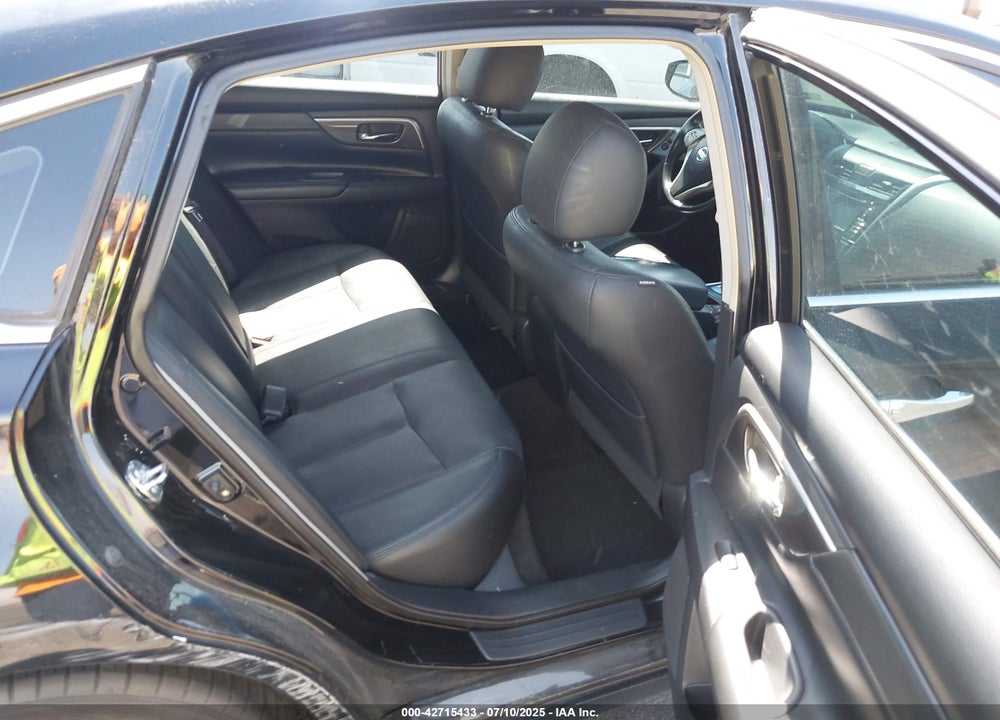 2013 NISSAN ALTIMA VIN: 1N4BL3AP0DN538855