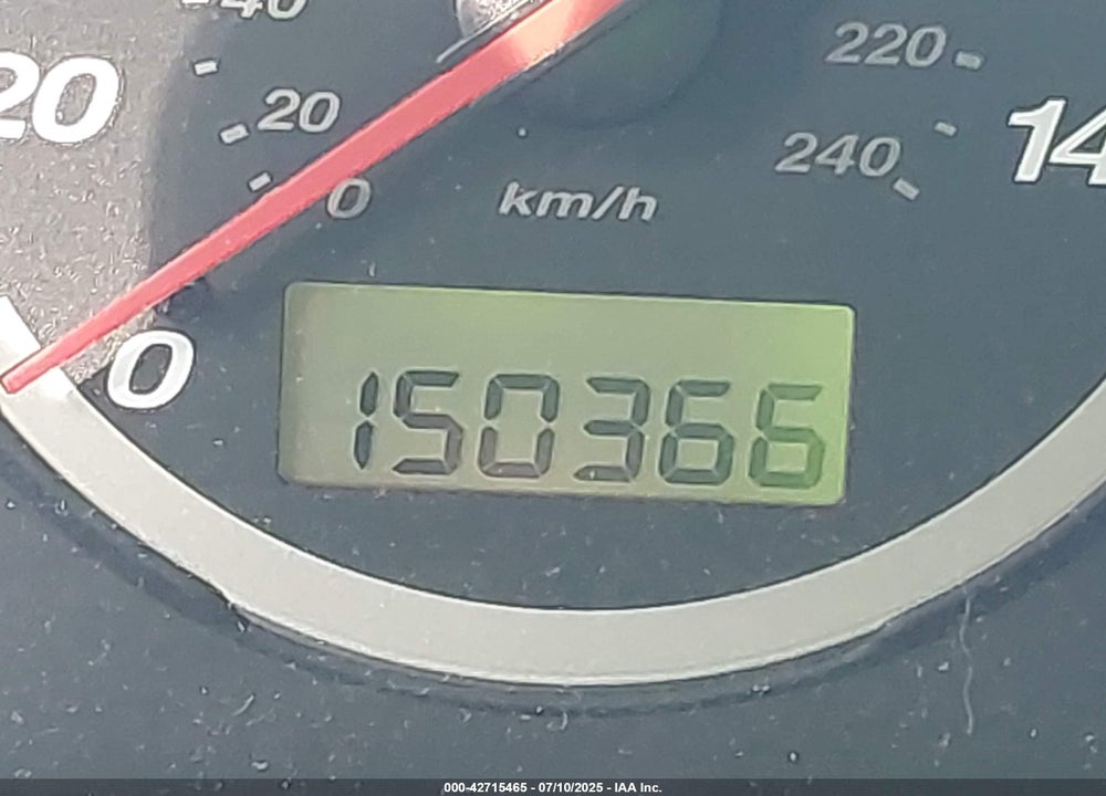 2002 HONDA CR-V LX VIN: JHLRD78532C012197