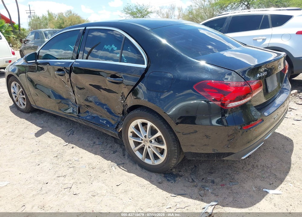 2021 MERCEDES-BENZ A 220 VIN: W1K3G4EB1MJ275800