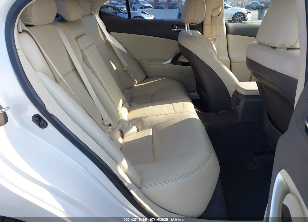 2013 LEXUS IS250 VIN: JTHBF5C21D5192389