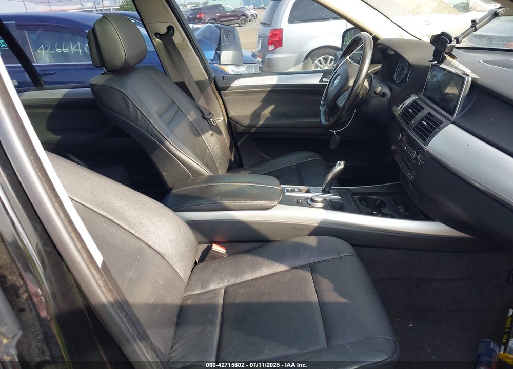 2009 BMW X5 VIN: 5UXFE43519L261772
