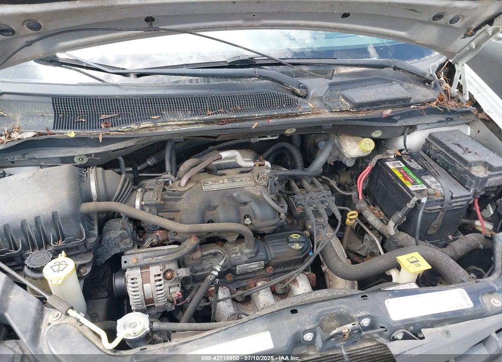 2010 CHRYSLER TOWN & COUNTRY VIN: 2A4RR4DE6AR215099