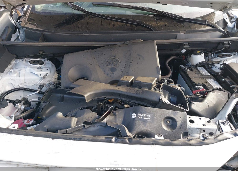 2025 TOYOTA RAV4 VIN: 2T3K1RFV3SC319504