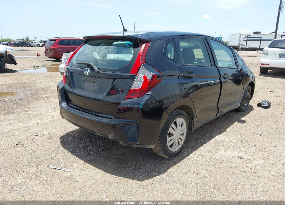 2015 HONDA FIT VIN: 3HGGK5H51FM722445