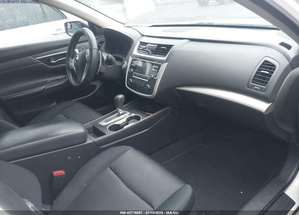2017 NISSAN ALTIMA VIN: 1N4AL3AP3HC271465