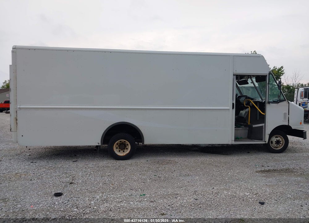 2016 FORD E-450 STRIPPED VIN: 1FC3E4KL9GDC09253