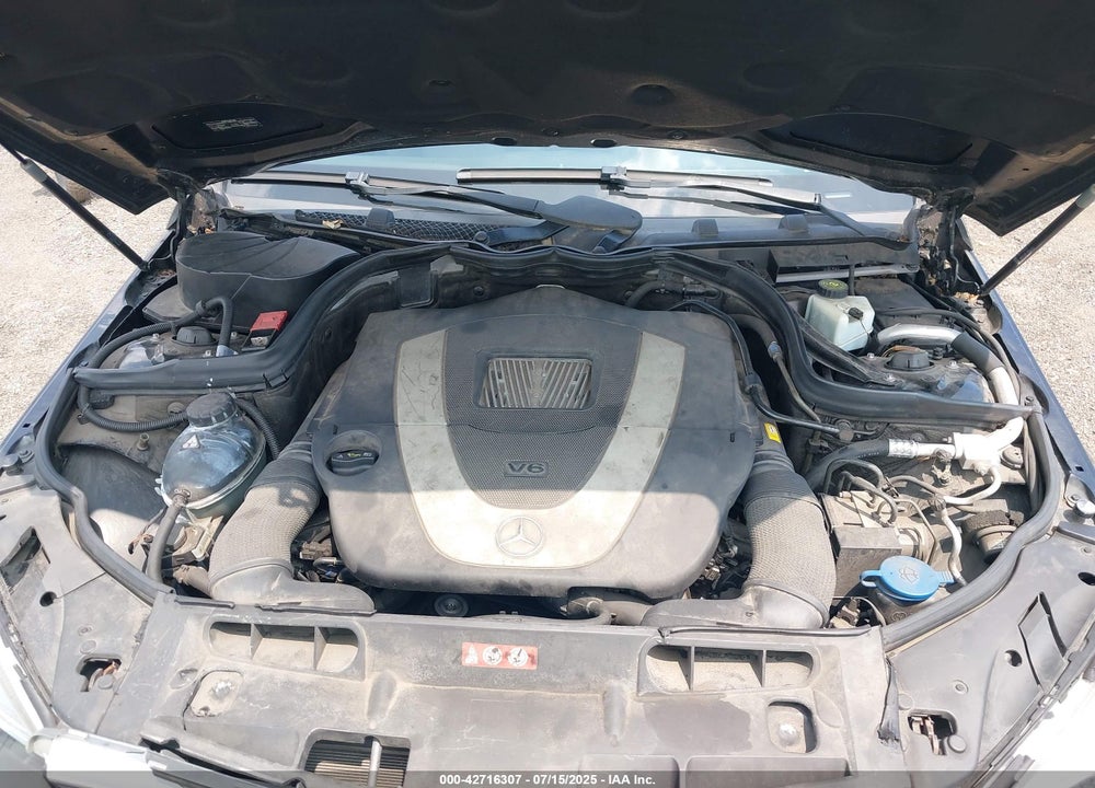 2011 MERCEDES-BENZ C CLASS VIN: WDDGF8BB8BR165731