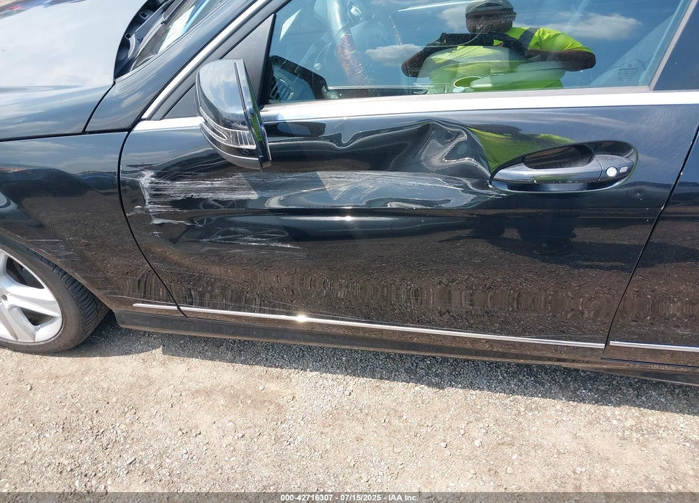 2011 MERCEDES-BENZ C CLASS VIN: WDDGF8BB8BR165731