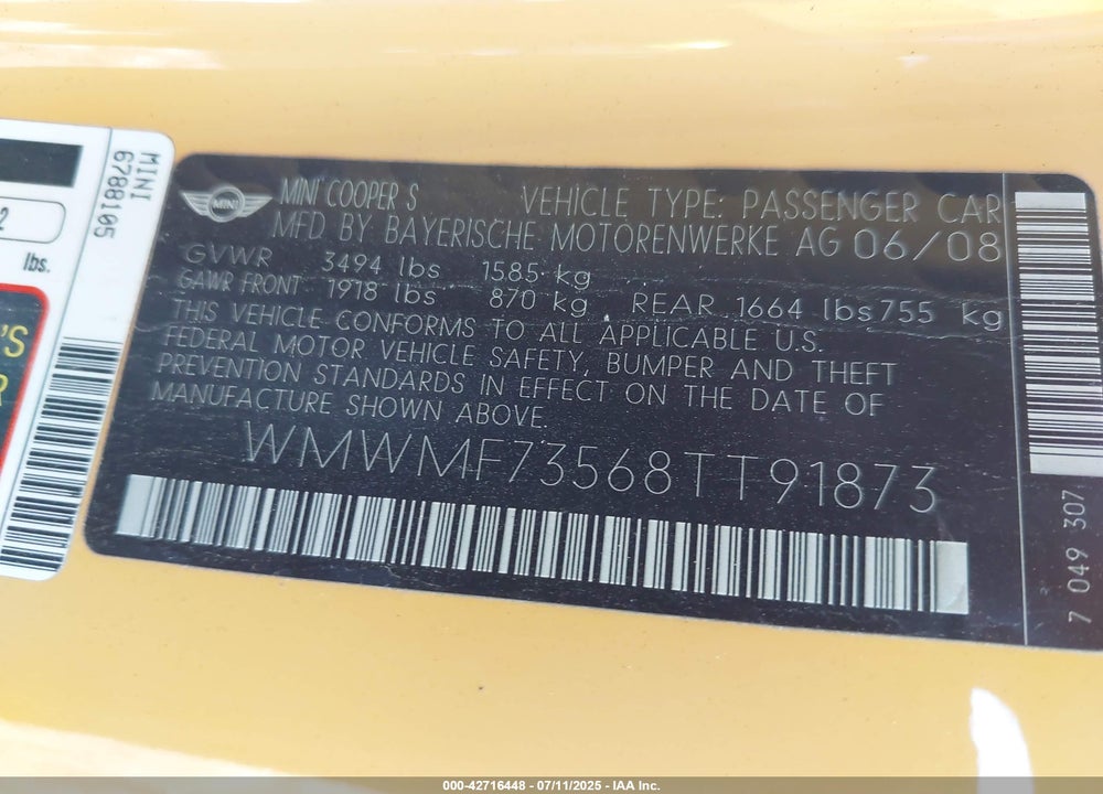 2008 MINI COOPER S VIN: WMWMF73568TT91873