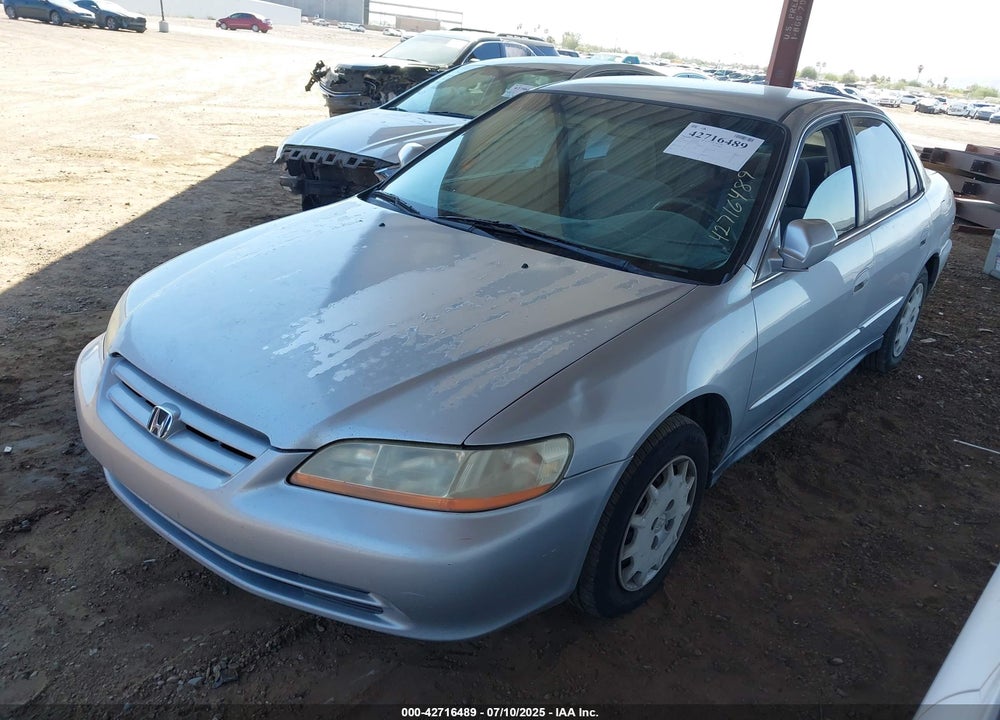 2002 HONDA ACCORD 2.3 LX VIN: 3HGCG564X2G706456