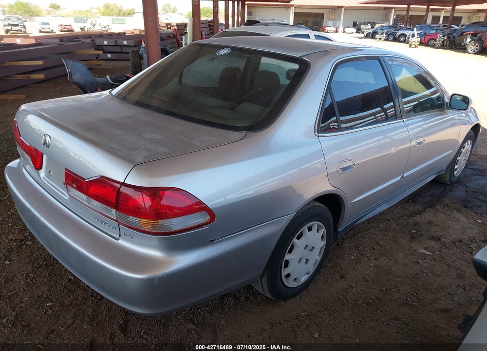 2002 HONDA ACCORD 2.3 LX VIN: 3HGCG564X2G706456