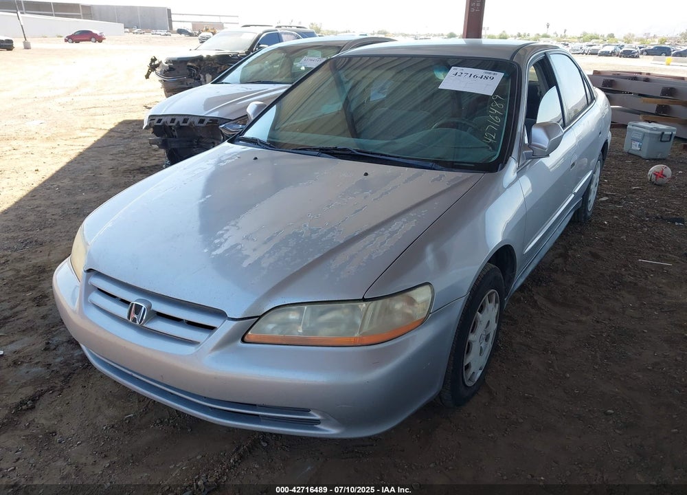 2002 HONDA ACCORD 2.3 LX VIN: 3HGCG564X2G706456